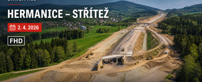 Letecký pohled na výstavbu dálnice D11 mezi Jaroměří a Trutnovem, úsek Hermantice–Střítež, stavba 1106
